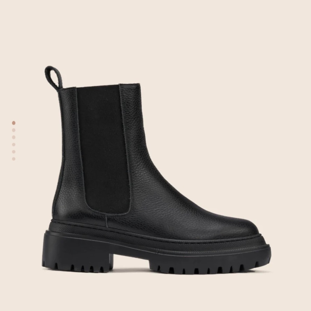 Maguire Cortina leather Chelsea boot sz 41